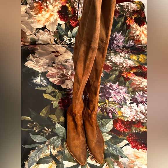 Marc Fisher Okun Over-the-Knee Boot - Size 8.5 - Picture 5 of 5